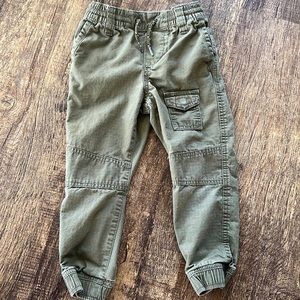 GAP kids khaki green pants jeans joggers size XS EUC